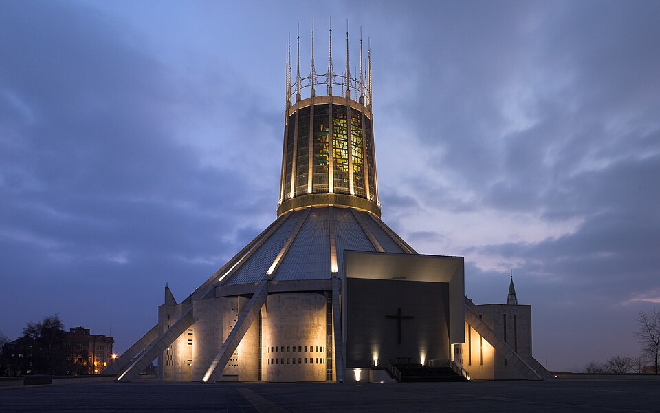 Liverpool Metropolitan Cathedral at dusk (reduced grain), corrected perspective