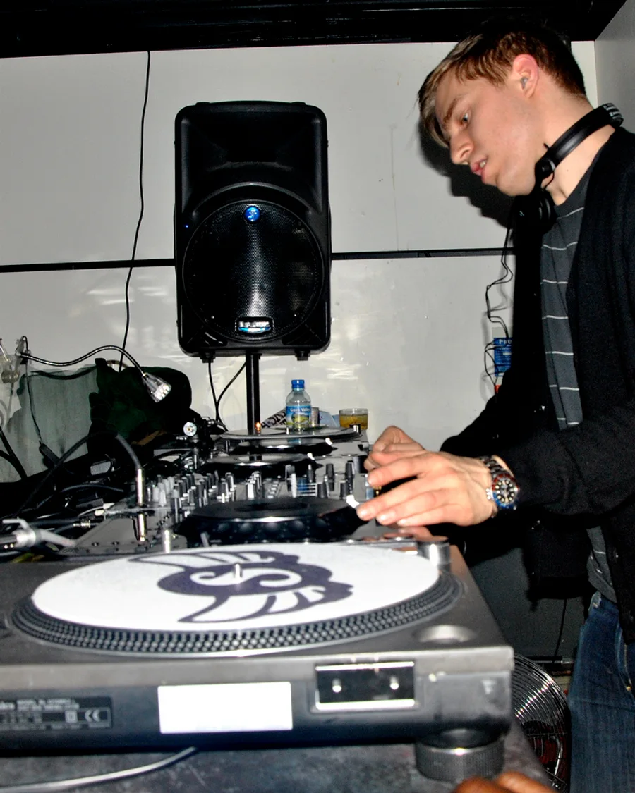 Sub Focus